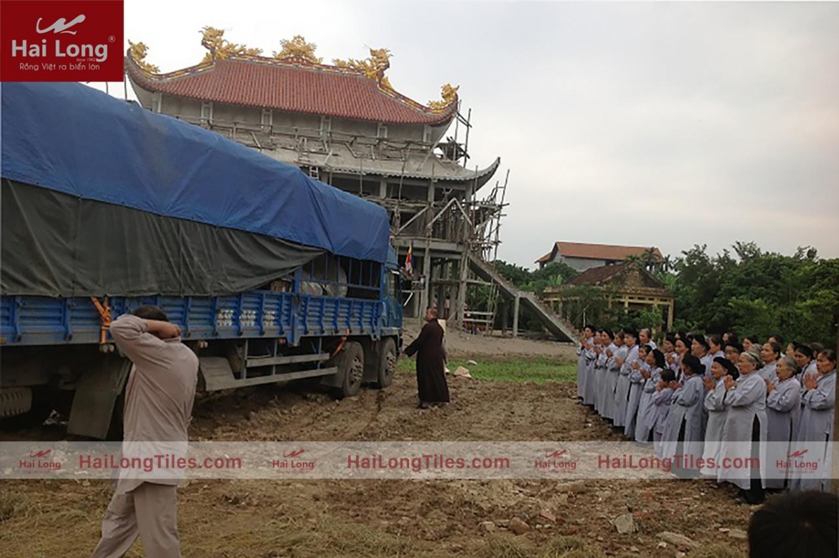 ngói lợp đình chùa HL