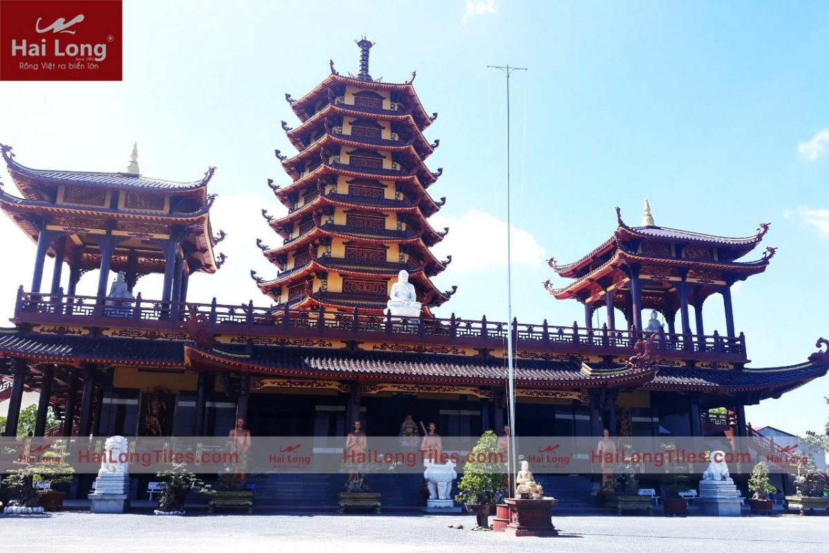 Chùa Xá Lợi Phật Ngọc tại Vĩnh Long - ngói âm dương Bát Tràng