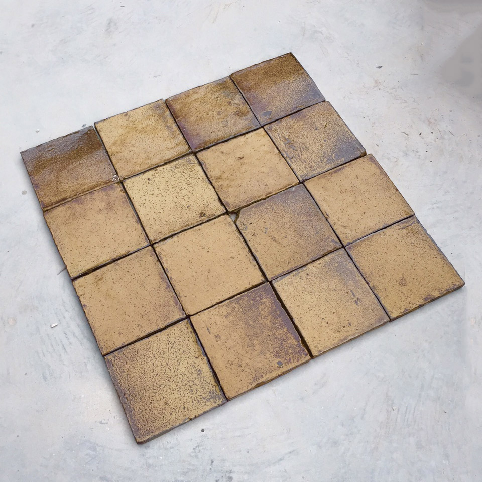 gach co Bat Trang Hai Long