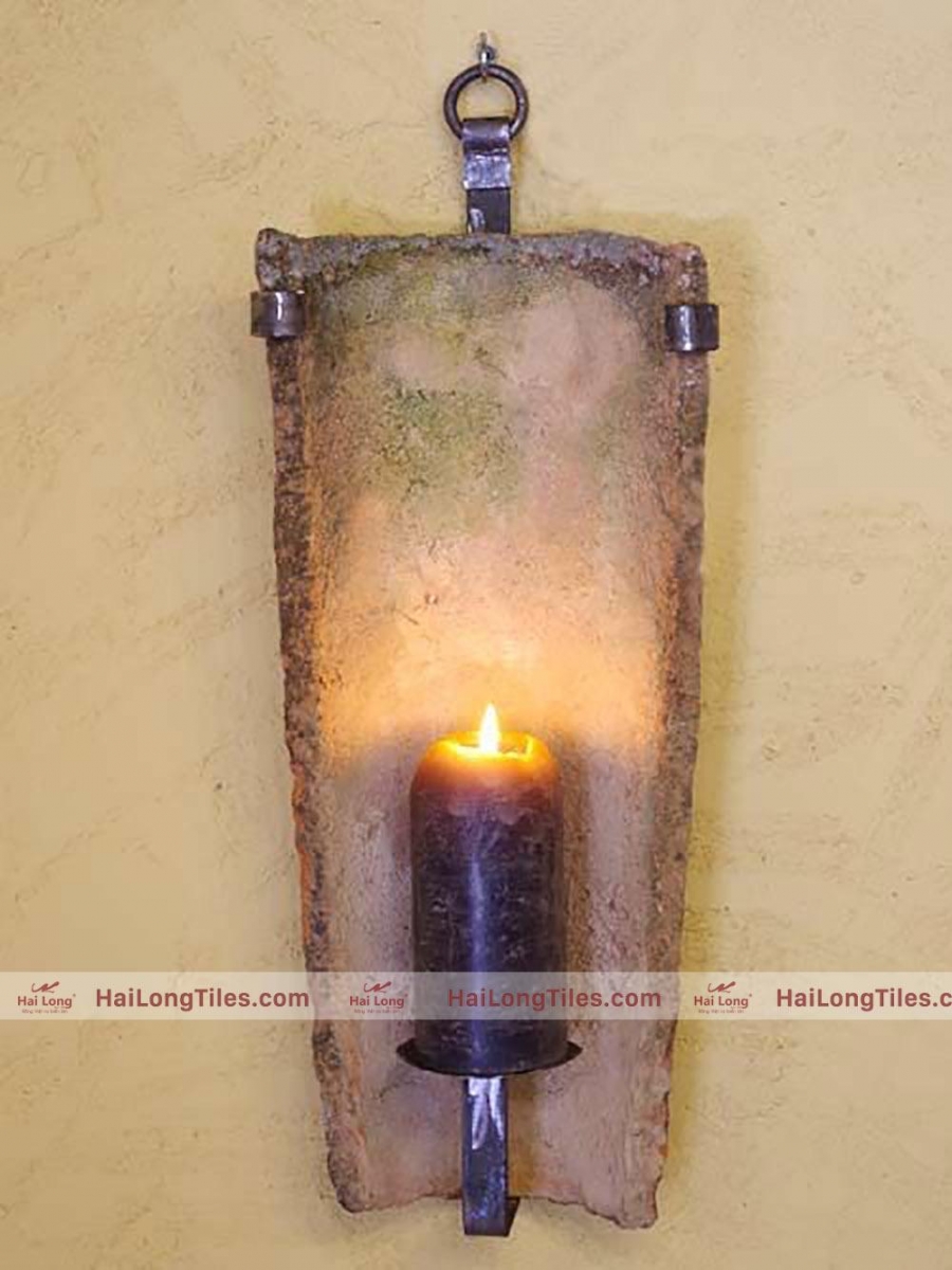 ngói địa trung hải làm kệ gác nến