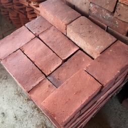 gạch xây không trát