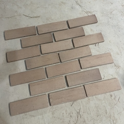 gạch thẻ lát sân vườn