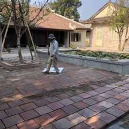 gạch cổ lát chùa đền đình miếu