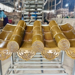 Ngói âm dương vàng da lươn chữ thọ sen kép