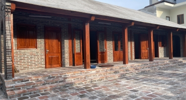 Nền gạch cổ tại Chùa Kim Trúc - Bát Tràng hinh 1