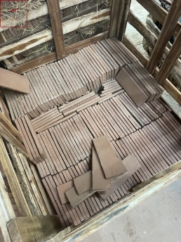 gạch lát sân Hải Long Tiles