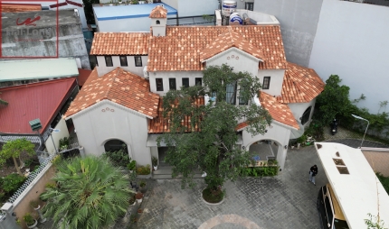 ngói địa trung hải ứng dụng biệt thự nhà phố