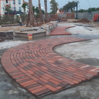 gạch lát sân vườn