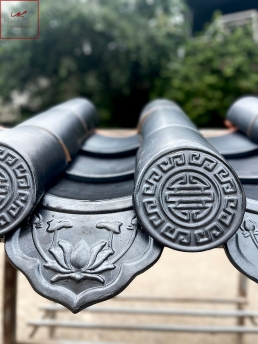 men ánh thép kiểu Nhật Bản