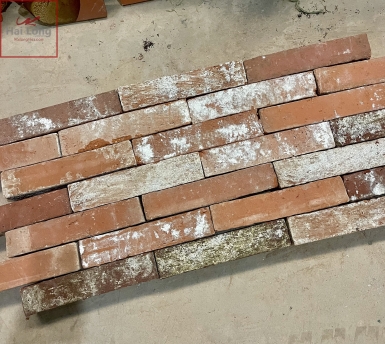 gạch cổ bát tràng phong cách mốc trắng