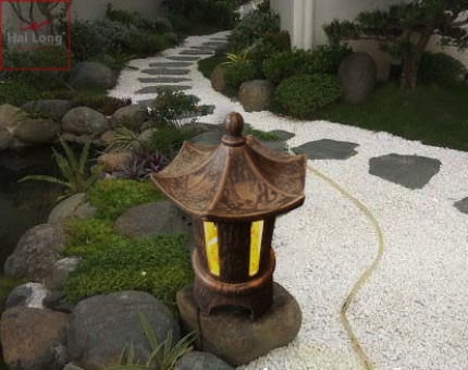 Đèn gốm Bát Tràng trang trí sân phong cách Nhật Bản 01